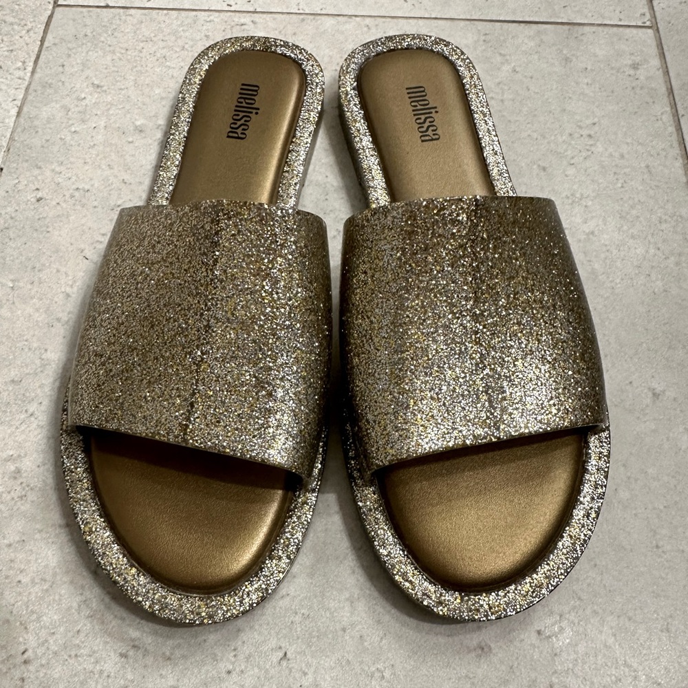 Melissa gold glitter jelly slides